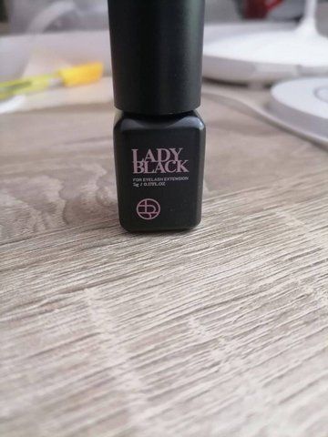 Клей для нарощування вій чорний Lady Black Eyelashes Extension Glue 1-2 секунди 5 г 283 фото